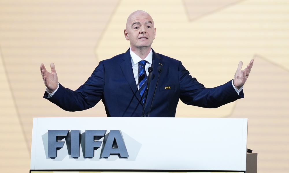 示中国足球 示中国足球